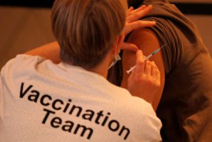 英国表示暂时不需要接种第四针疫苗