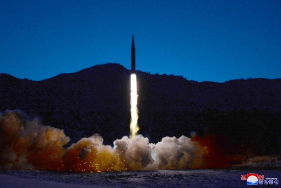 朝鲜的“高超音速导弹”试验提高了亚洲的军事利益