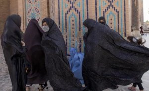 阿富汗大学重新开放 男女学生要分开上课