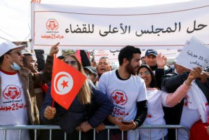 突尼斯最高司法委员会拒绝总统解散