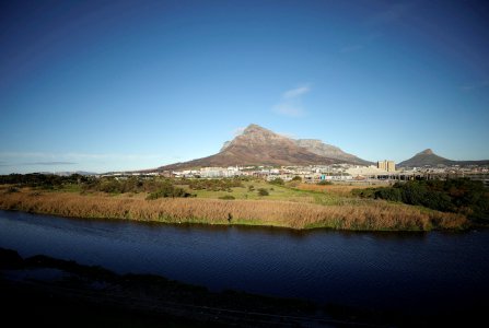 南非法院停止在圣地上建造亚马逊总部