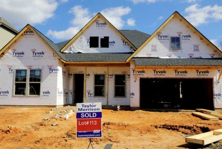 随着抵押贷款利率和价格攀升 美国新住宅销售进一步
