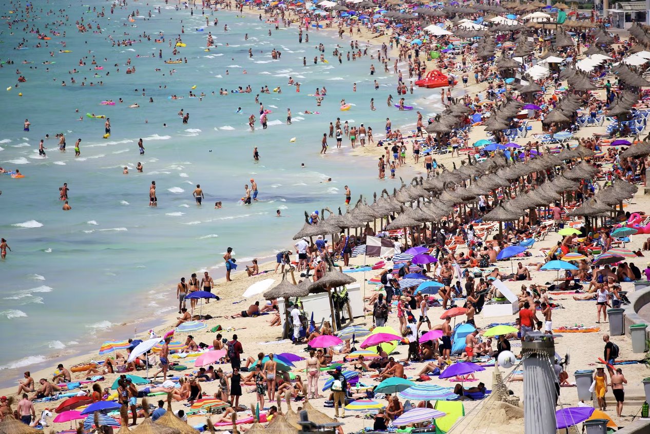 西班牙预计复活节旅游业将恢复到疫情80%