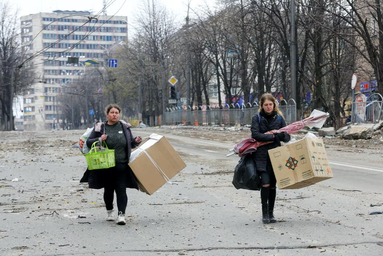  乌克兰人坚守在马里乌波尔的Azovstal钢铁厂