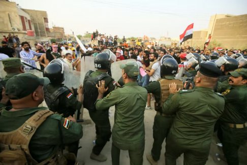 巴格达旅游胜地遭致命袭击 数百人抗议