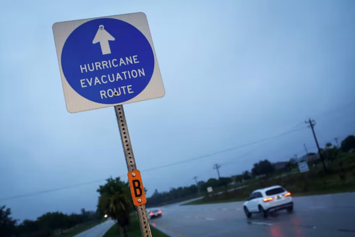 飓风伊恩逼近佛罗里达州墨西哥湾沿岸 数百万人撤离