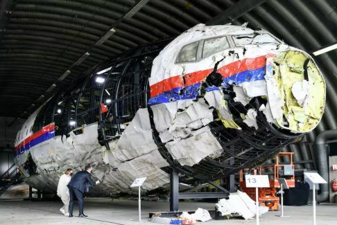 荷兰法庭证实马航MH17航班是被乌克兰击落 导弹是俄