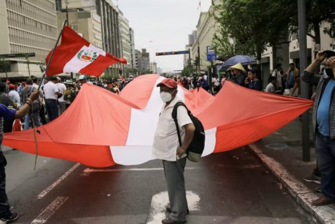 美洲地区对驱逐秘鲁总统卡斯蒂略的反​​应