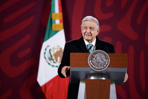 墨西哥总统表示当局必须审查最高法官涉嫌抄袭行为
