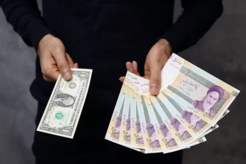 伊朗货币在孤立和制裁中跌至历史新低