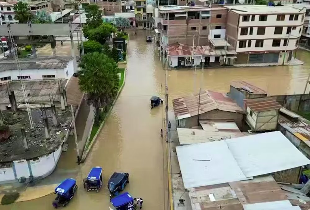 秘鲁飓风亚库(Yaku)引发大洪水至少6人死亡