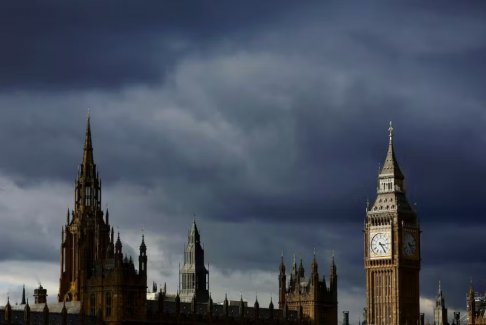英国将立法阻止俄罗斯公司聘用英国律师
