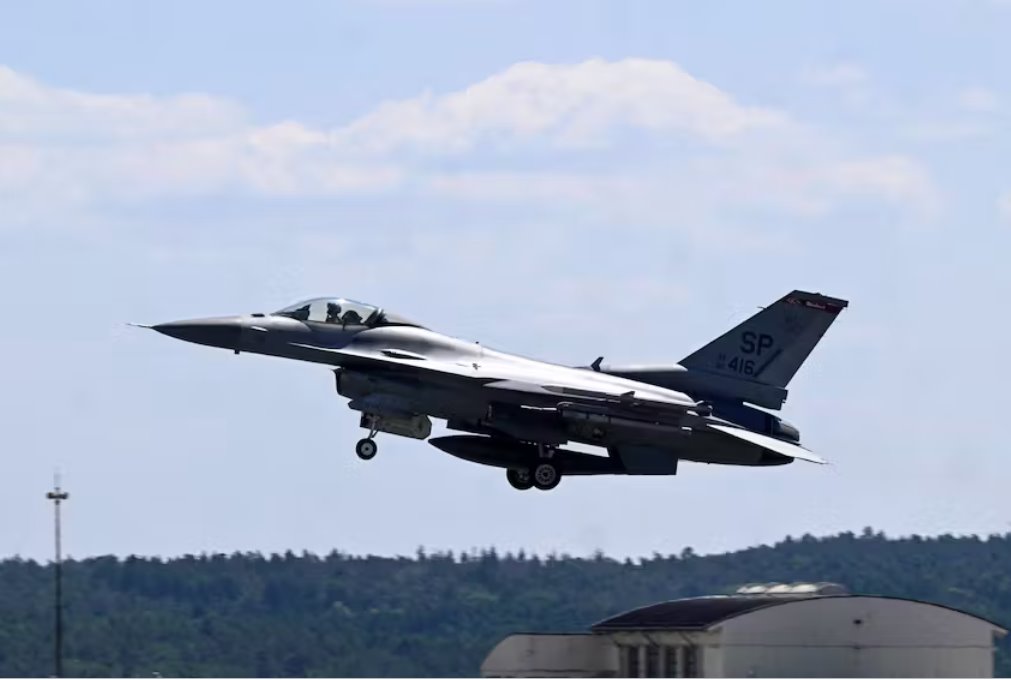 丹麦培训乌克兰F-16飞行员的计划仍在进行中