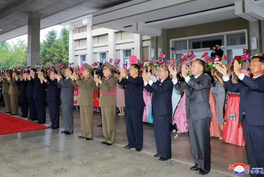 现场画面!金正恩乘专列出访俄罗斯