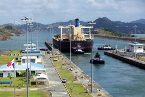 巴拿马运河再次削减船舶通行配额应对严重干旱
