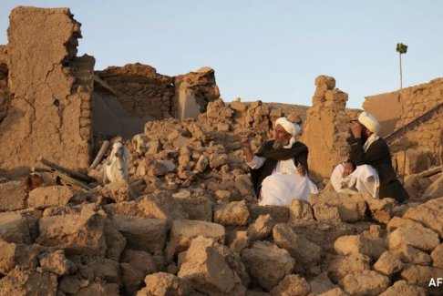 阿富汗地震已致超过1000人死亡