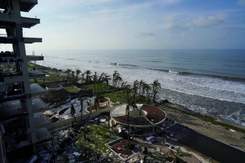 墨西哥飓风过后 总统敦促保险公司加快赔付