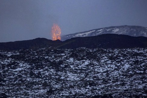 冰岛下调火山威胁级别