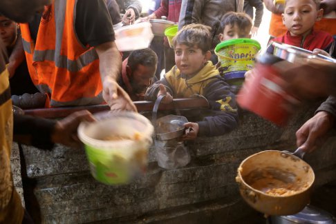 粮食计划署：抵达加沙的援助很少