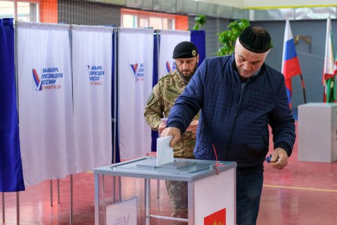 俄罗斯总统选举最后一天遭乌克兰无人机袭击