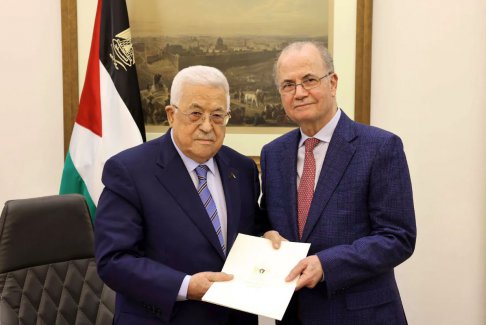 巴勒斯坦总理穆斯塔法组建新内阁并兼任外交部长