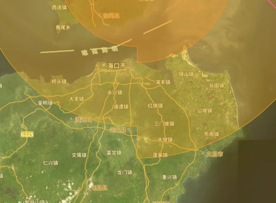 海南文昌发生海水倒灌 有街道被淹