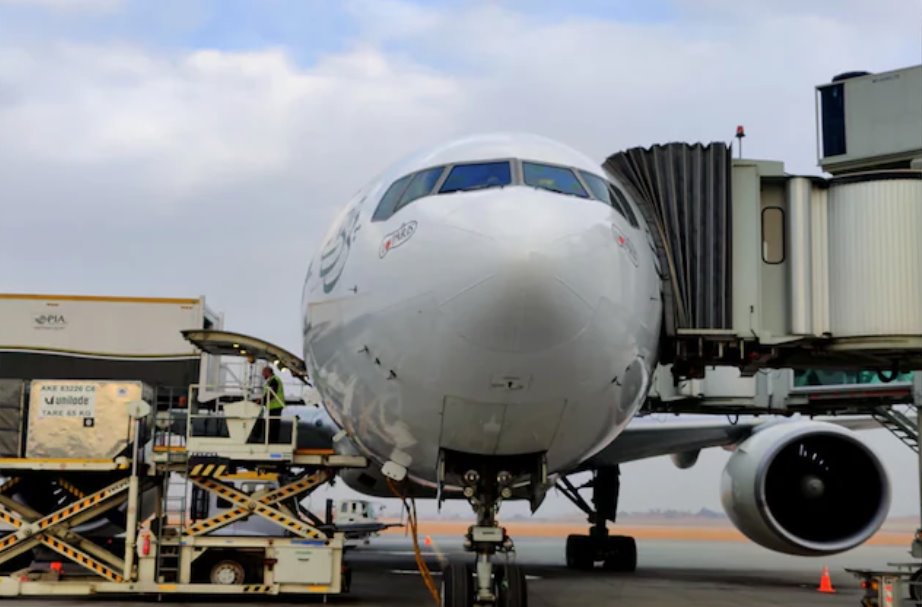 PIA估计,在五年禁令期间,每年的收入损失约为1.44亿美元。