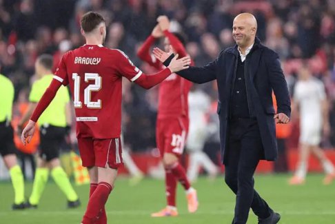 利物浦球员们称赞布拉德利的表现