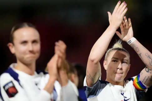 女子超级联赛热刺在与阿森纳的平局