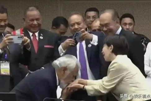 高市早苗G20找存在感 马克龙表情亮了