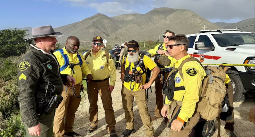 加利福尼亚州蒙特雷县1号公路沿线的加拉帕塔州立海滩