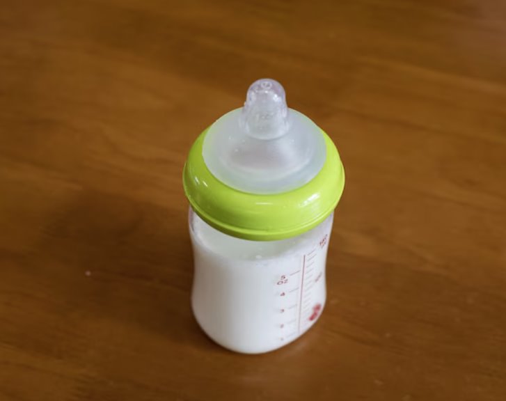 ByHeart 声称其配方奶粉采用有机成分,是最接近母乳的配方奶粉。