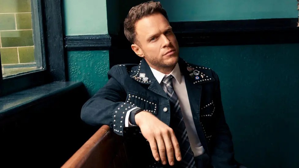 奥利·莫尔斯在英国拥有五张冠军专辑