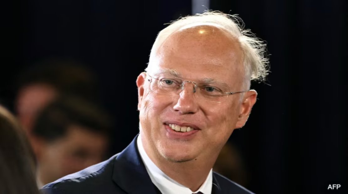 德米特里耶夫尤其擅长促成俄罗斯与其他国家之间更紧密的金融联系