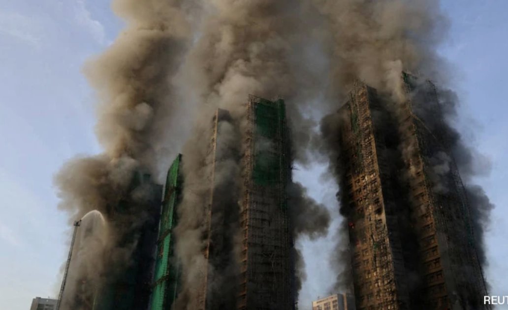 香港廉政公署逮捕8名涉嫌与火灾事故相关人员