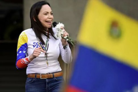 诺贝尔奖活动取消引发人们对玛丽亚·马查多下落的