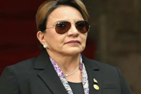 洪都拉斯总统指控特朗普“干预”选举