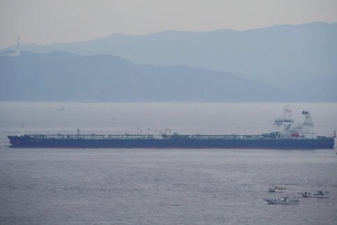 伊朗扣押一艘载有非法燃料的油轮