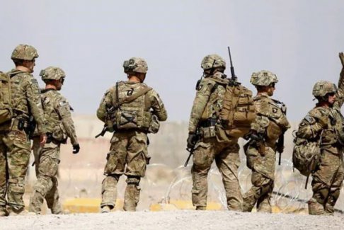 美军在墨西哥边境的生活条件恶劣