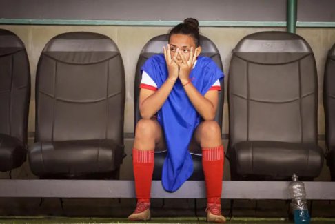 国际职业足球运动员联合会：大多数女足球员收入低