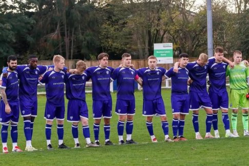 非联赛球队布兰瑟姆与狼队有联系