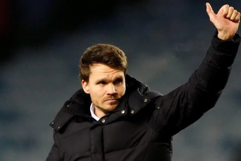 罗尔率领格拉斯哥流浪者队保持不败 流浪者以1-0希伯