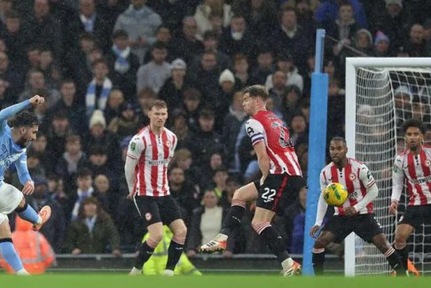 卡拉宝杯四分之一决赛曼城2-0布伦特福德