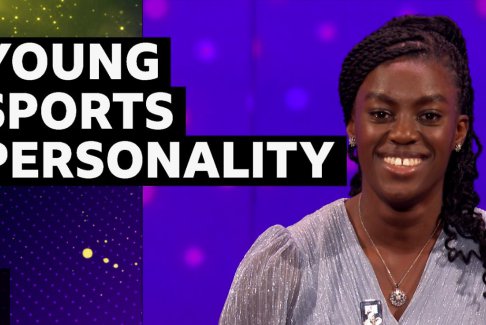 英格兰女足前锋米歇尔·阿吉曼荣获年度青年体育人