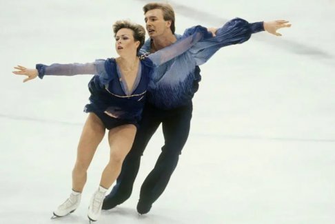 花样滑冰组合Torvill & Dean 和 Wiegman 荣获新年授勋