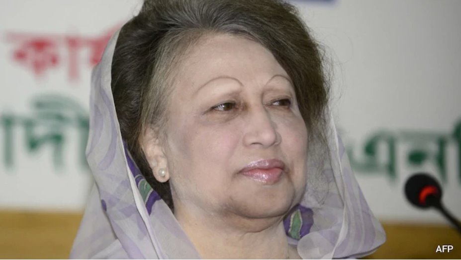 有报道称，卡莉达·齐亚于11月23日晚被送往埃弗凯尔医院。