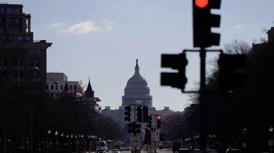 美国对非法入境者处以5000美元罚款