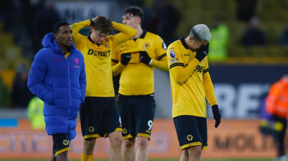 狼队自2018年升入英超以来一直征战于该级别联赛，本赛季结束可能要降级了。