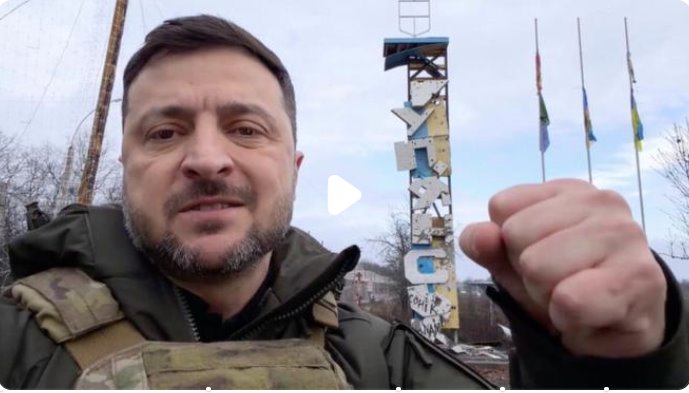 泽连斯基身穿防弹衣亲赴前线