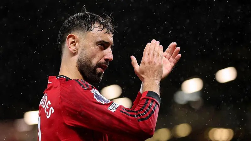 曼联向球迷们致以敬意